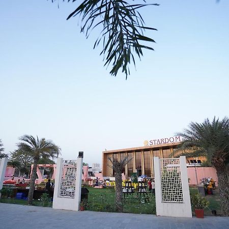 Stardom Resort Jaipur Extérieur photo