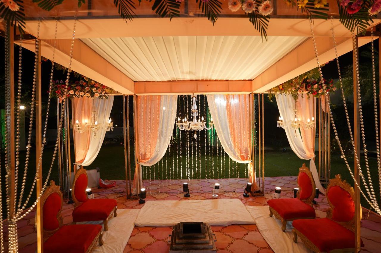 Stardom Resort Jaipur Extérieur photo